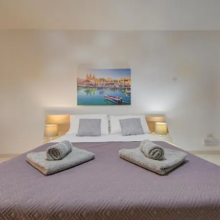 Διαμέρισμα A Unique And Charming Two Bedroom In St Julians