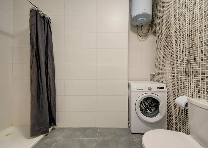 A Unique And Charming Two Bedroom In St Julians