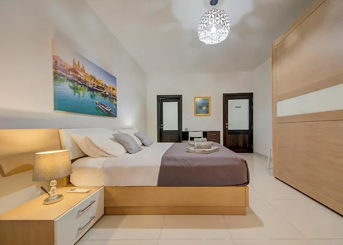 Διαμέρισμα A Unique And Charming Two Bedroom In St Julians