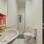 A Unique And Charming Two Bedroom In St Julians 아파트 *