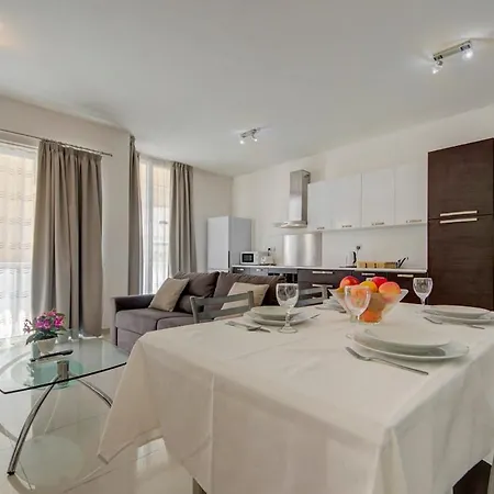 A Unique And Charming Two Bedroom In St Julians * St. Paul's Bay