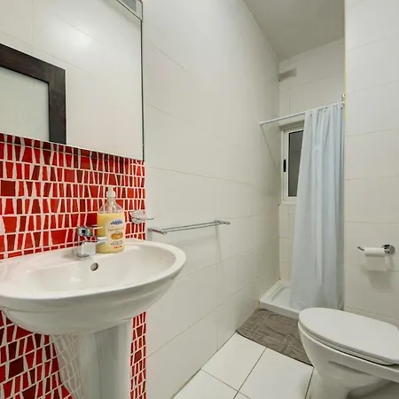 A Unique And Charming Two Bedroom In St Julians Appartement St. Paul's Bay