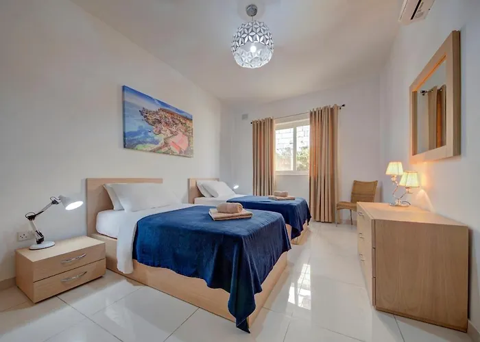 아파트 A Unique And Charming Two Bedroom In St Julians